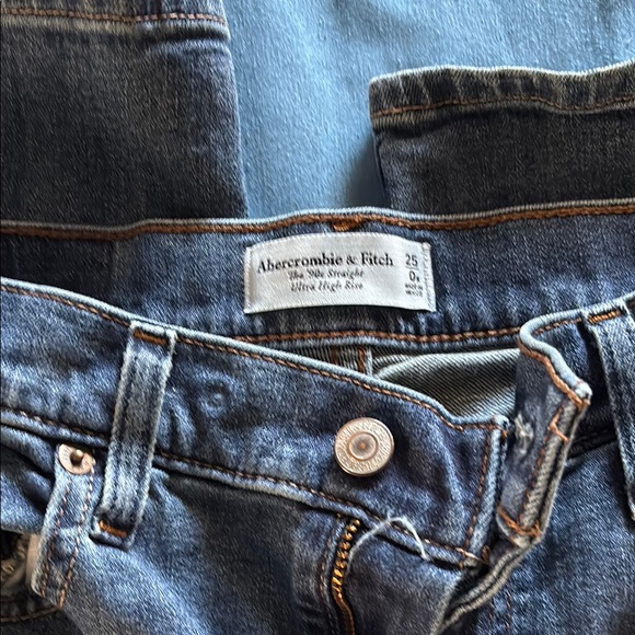 Abercrombie & Fitch Denim - Abercrombie & Fitch Ultra High Rise Blue Jeans